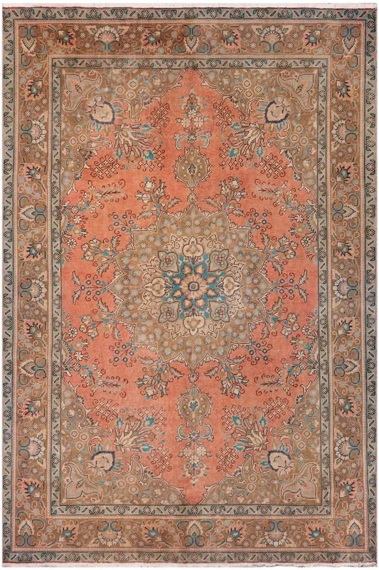 Distressed Antique Kashan Cindy Peach/Brown Wool Rug – 7’10” x 11’0”