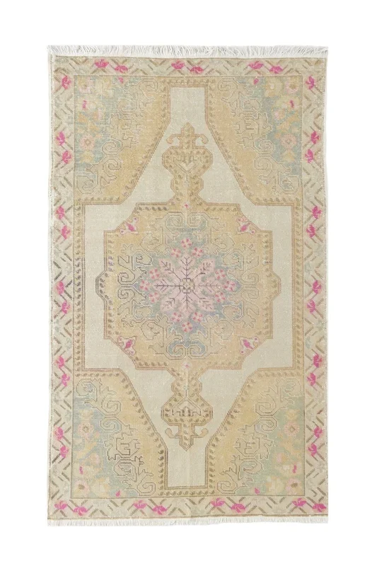 ‘Enchanted’ Vintage Turkish Oushak Rug – 4’6″ x 7’9″