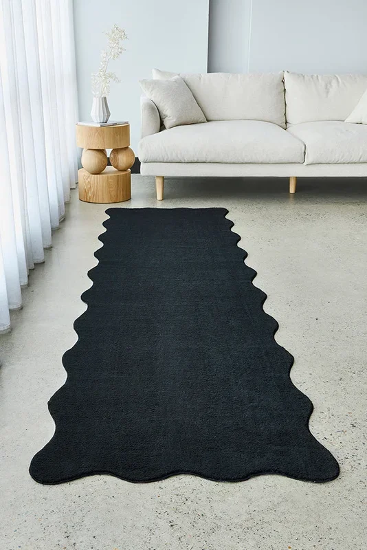 Evelyn Black Runner Rug