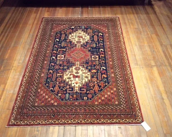 Fine Samarkand Rug. 9′.9″ X 6′.6″