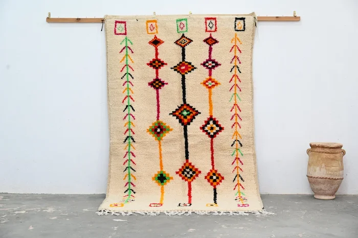 Handmade Azilal Rug, 245 x 145 cm, AZD-506