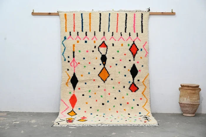 Handmade Azilal Rug, 250 x 155 cm, AZO-529