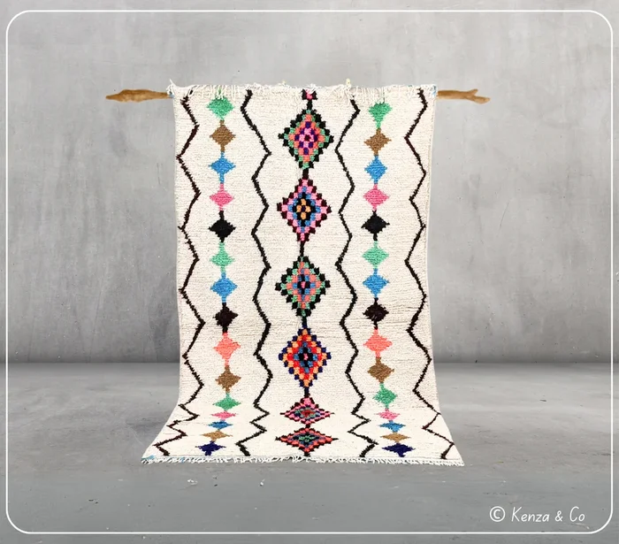 Handmade Azilal Rug, 255 x 144 cm, AZO-403