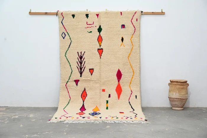 Handmade Azilal Rug, 260 x 150 cm, AZO-528