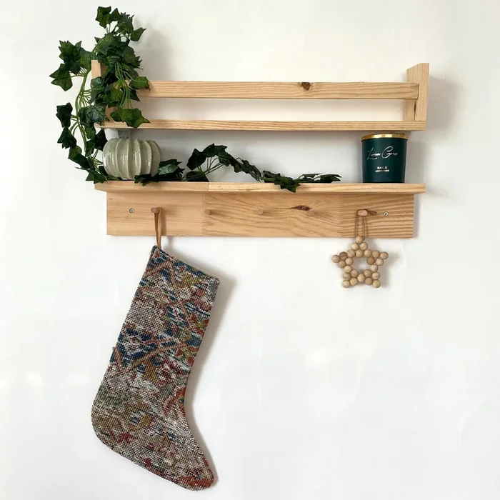 Jonyna – Vintage Stocking