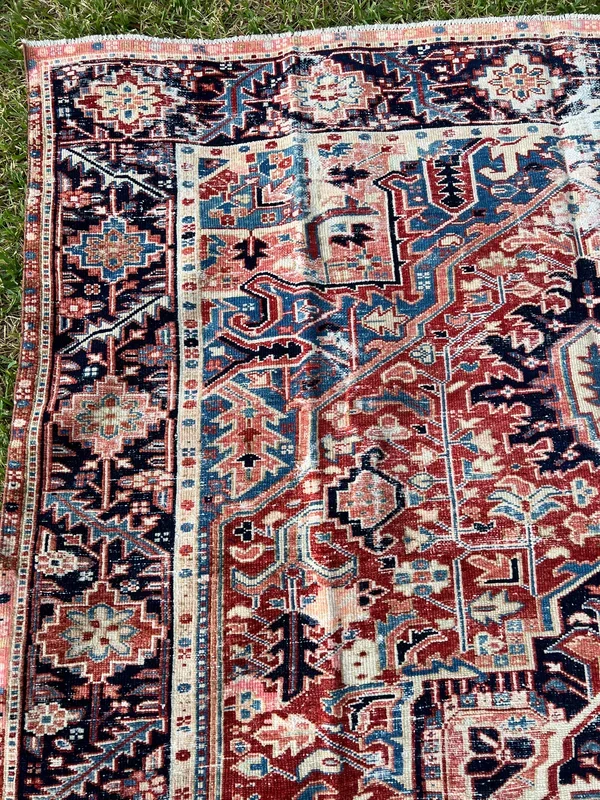 Jove (11’3” X 7’6)