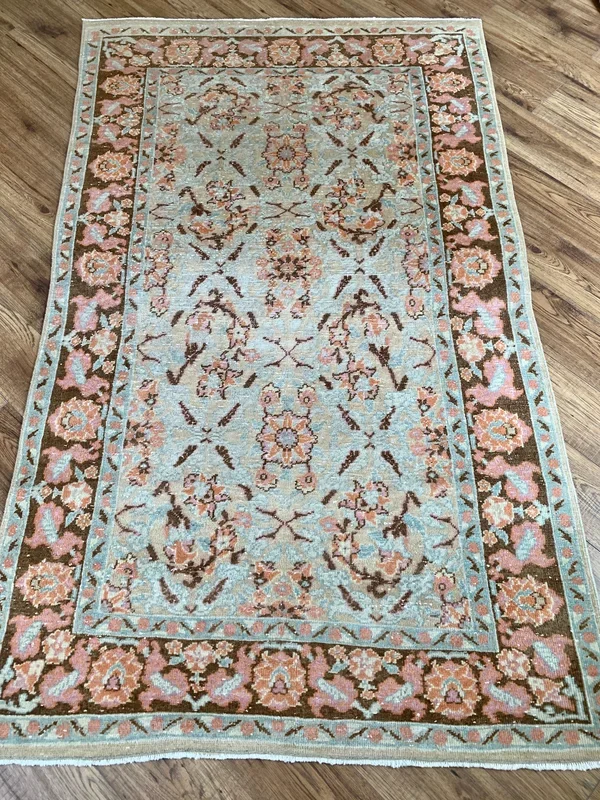 Juniper 4’1 x 6’8