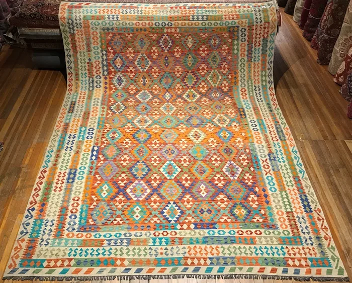 Kalim Natural Dye / Hand Spun Wool Rug. 10’ X 13’.2”