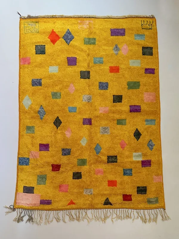 Khatima & Rokia’s Golden Geometric Hand-Knot