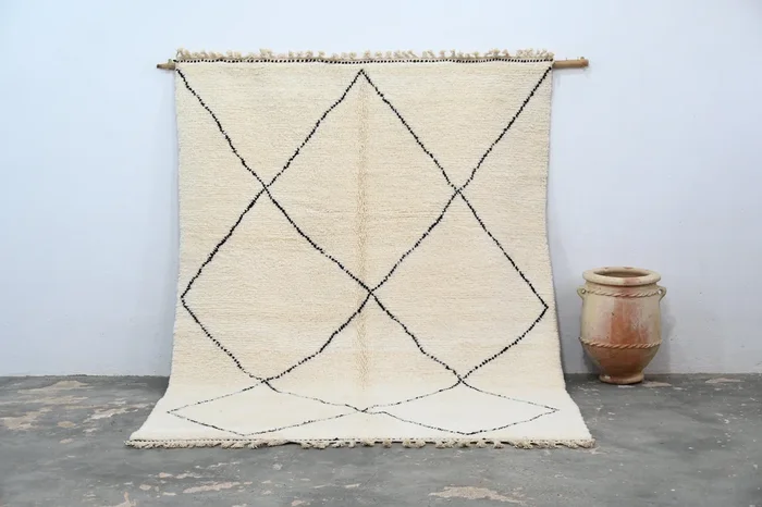 LARGE Beni Ouarain Rug, 300 x 210 cm, GO-740