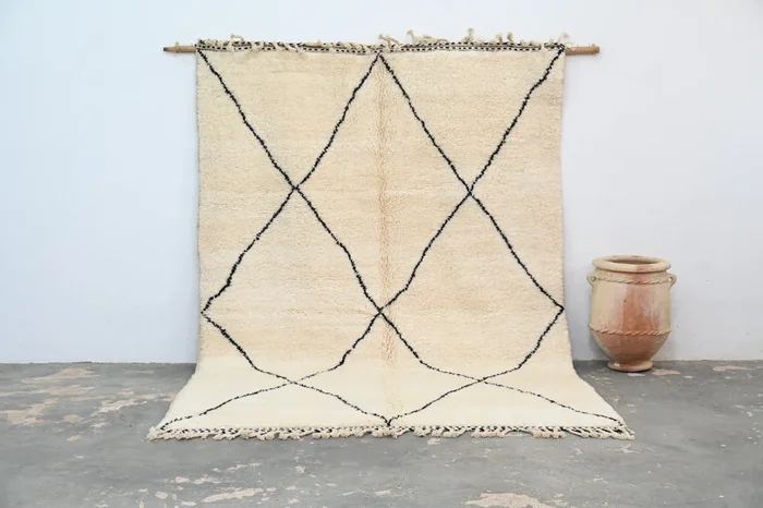 LARGE Beni Ouarain Rug, 300 x 210 cm, GO-754