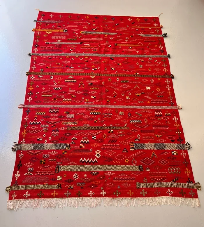 Le Vieux Village’s Scarlet Red Hanbel
