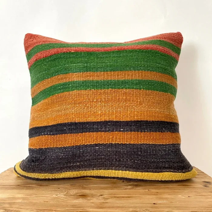 Leoline – Multi Color Kilim Pillow Cover