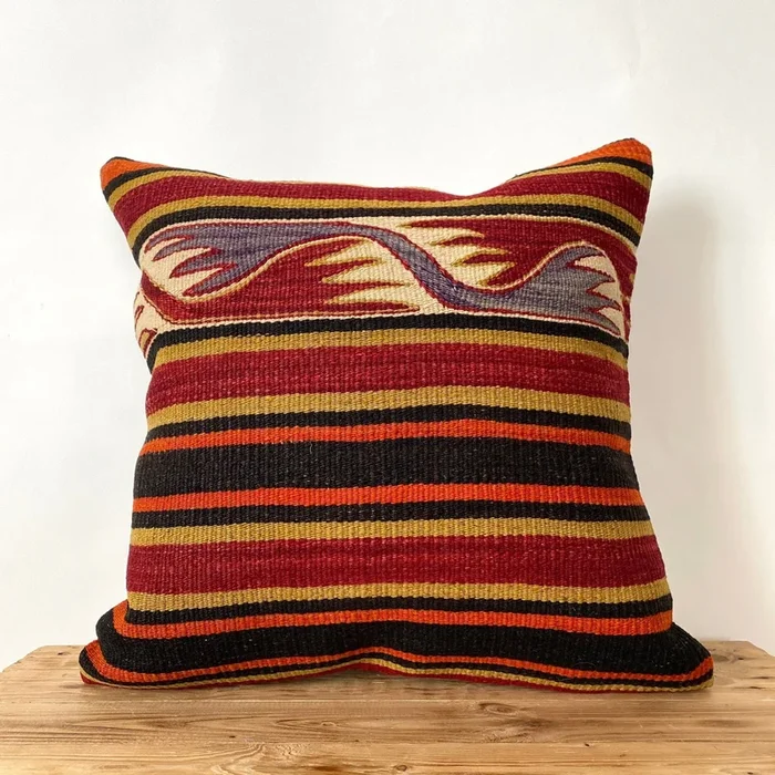 Lissandra – Red Kilim Pillow Cover