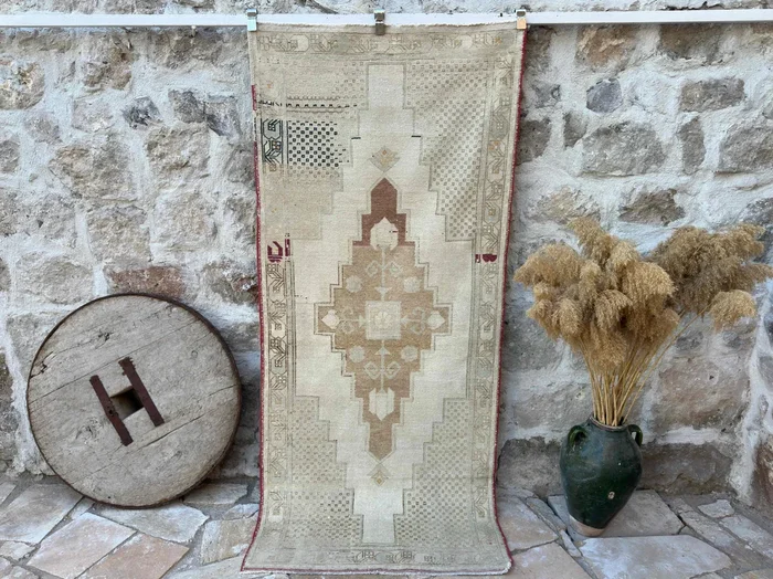Litton 3’5” x 7’10”