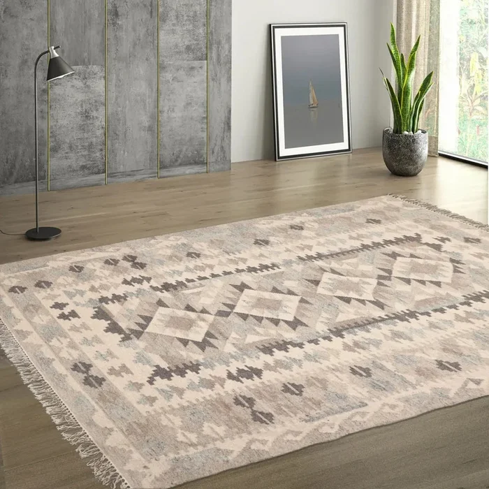 LoomBloom 5×8 Beige Wool Southwestern Kilim Rug