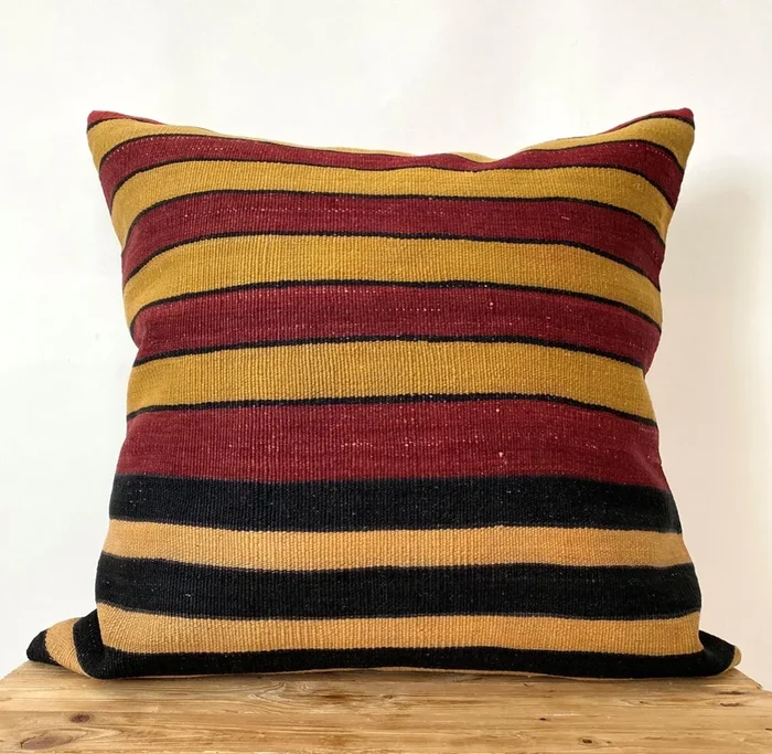 Lysha – Multi Color Kilim Pillow Cover