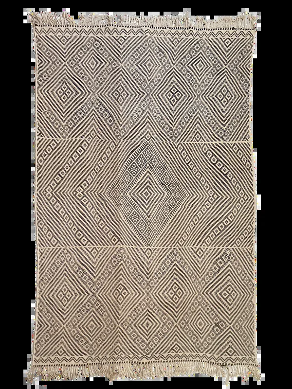 M’rirt’s Protective Vintage Flatweave