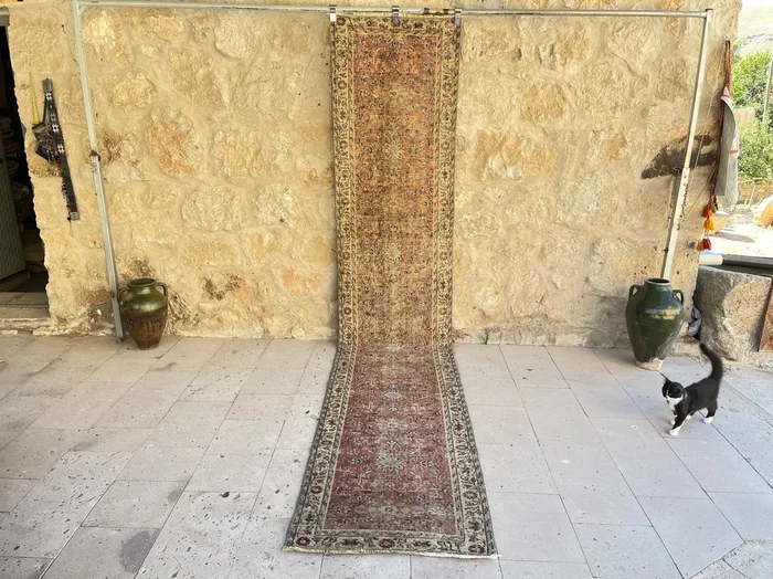Maisy 2’6” x 12’5”