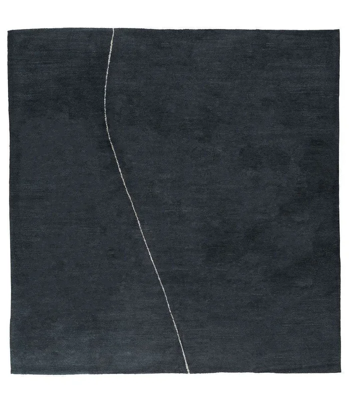 MIDNIGHT RIBBON