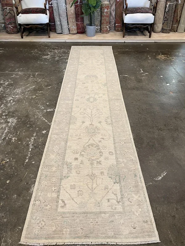 Oushak Rug – 2’8″ x 11’6″
