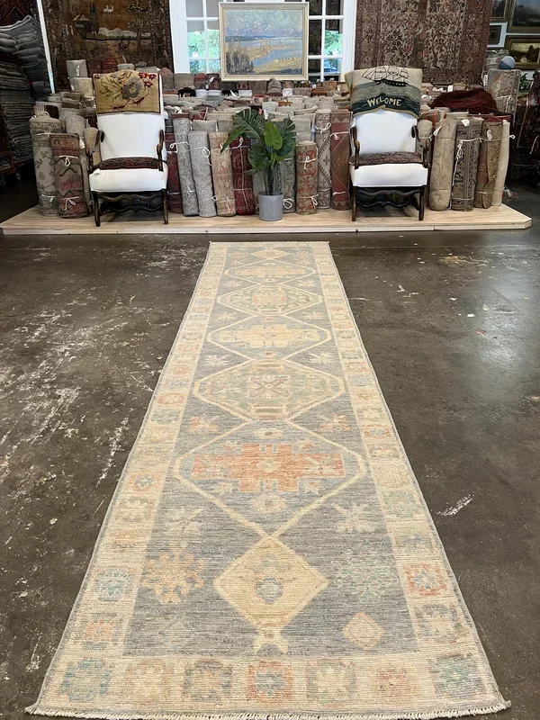 Oushak Rug – 3′ x 11’11”