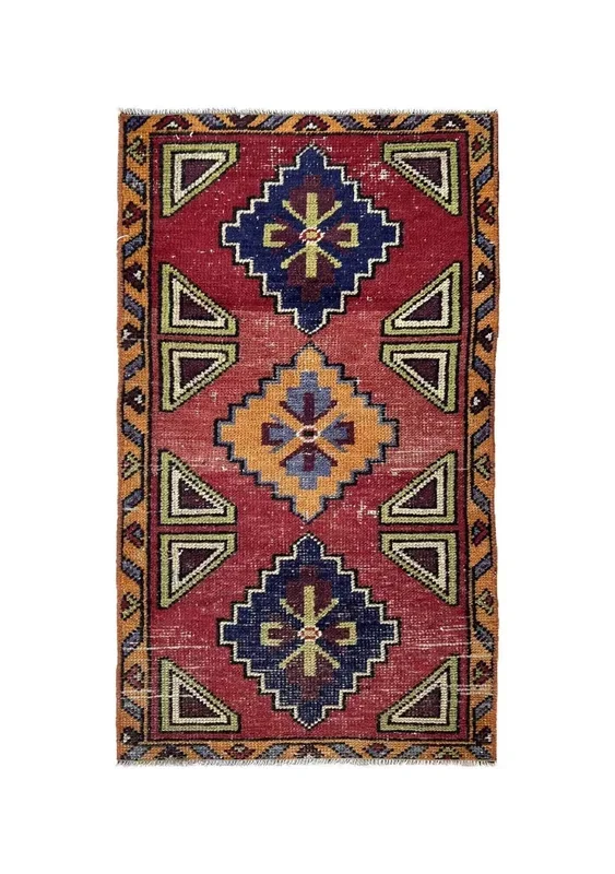 Palila – Vintage Turkish Small Rug