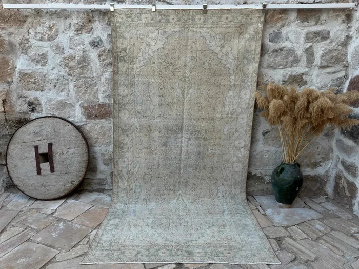 Peter 5′ x 9’7”