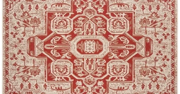 Safavieh Beach House BHS138 Red / Creme 6′-7″ X 6′-7″ Square Area Rug