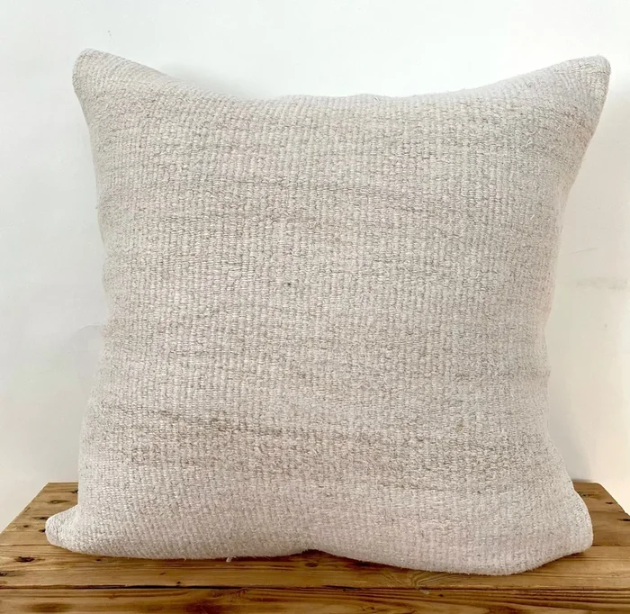 Samara – White Hemp Pillow Cover