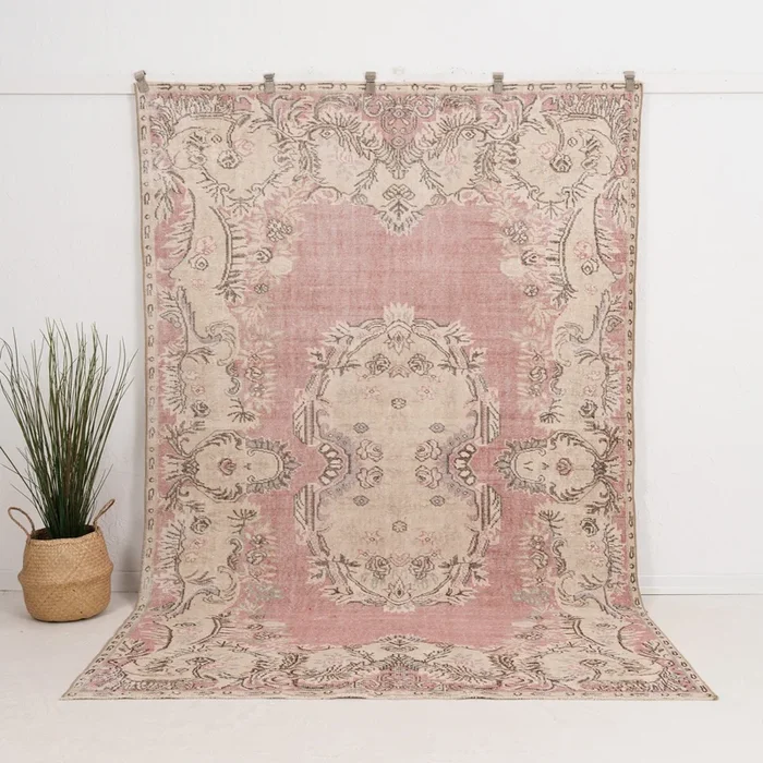 Serenelle – Vintage Turkish Area Rug