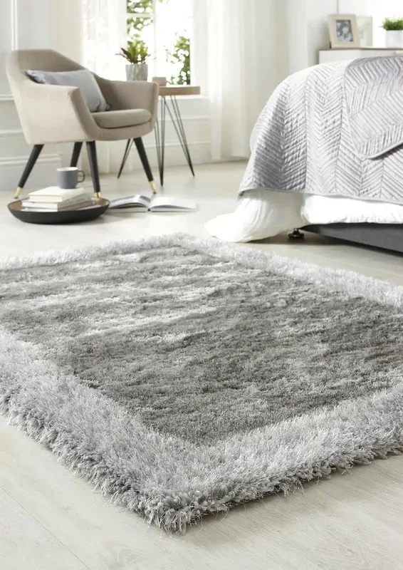 Shimmer Silver Border Rug