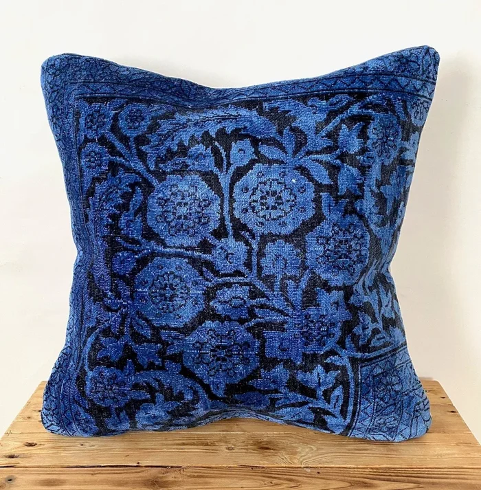 Shyla – Blue Bamboo Silk Pillow Cover