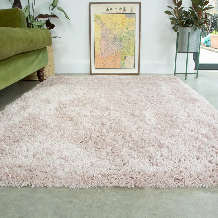 Soft Everyday Blush Pink Shaggy Rug