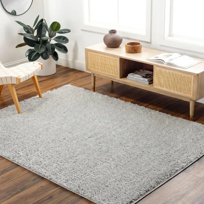 SOSO Shaggy Solid Color Plush Pile Light Grey Rug Grey