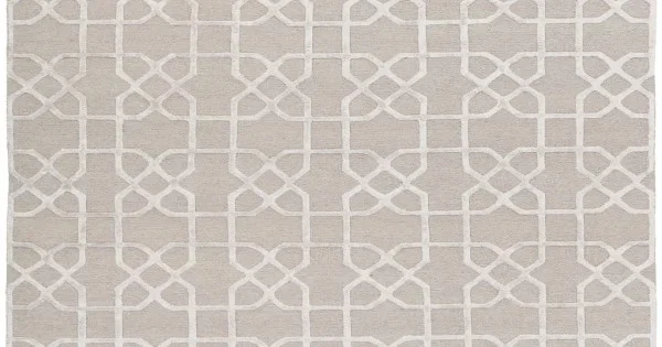 Surya Lydia LYD-6006 6′ x 9′ Rectangle Rug