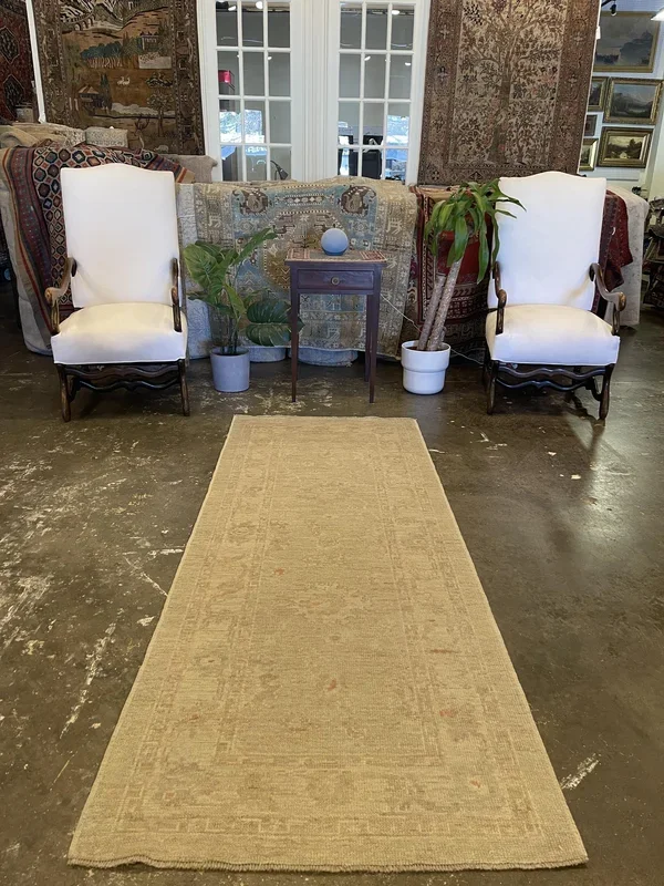 Turkish Oushak Rug – 3′ x 7’8″