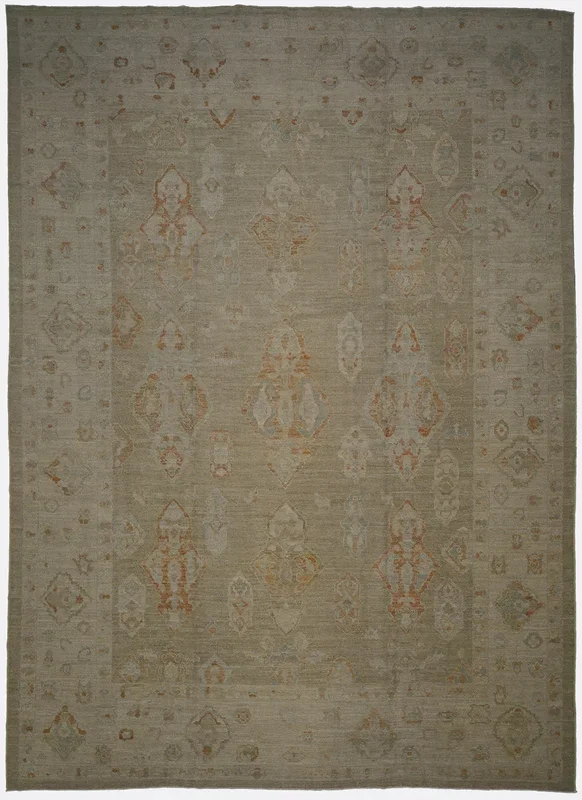 Turkish Oushak Rug – 9’10” x 14′