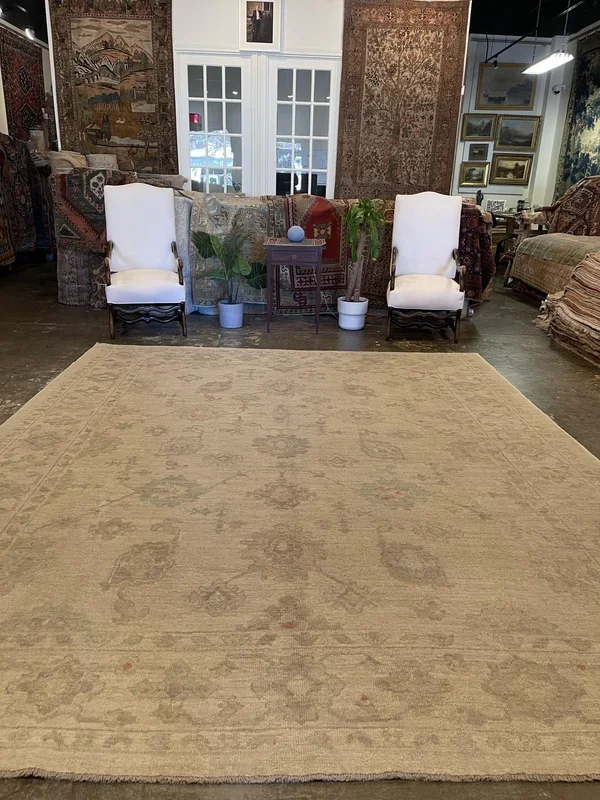 Turkish Oushak Rug – 9’8″ x 11’9″