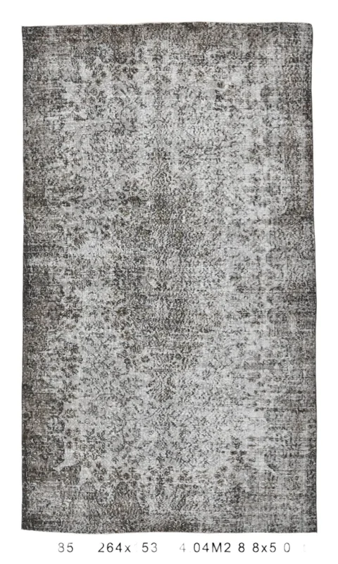 Turkish Vintage Rug 5’0″ x 8’8″ ft