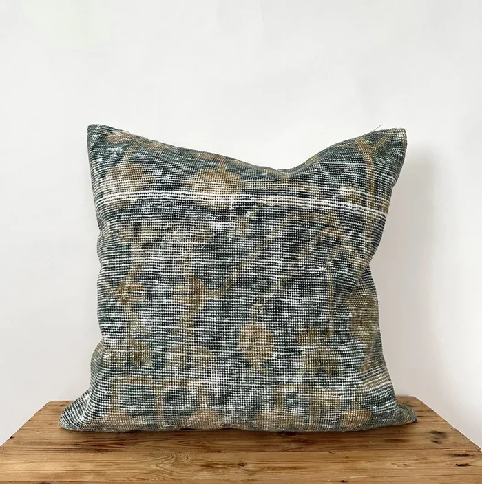 Ulfhild – Persian Pillow Cover