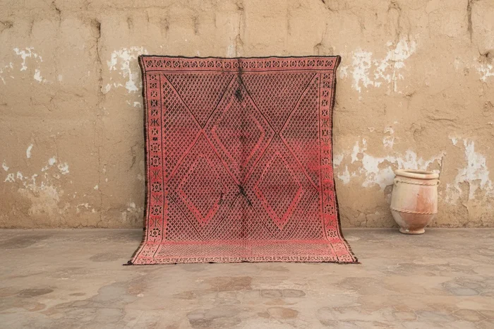 Vintage 1970s Beni M’Guild Rug, 266 x 190 cm, V-144