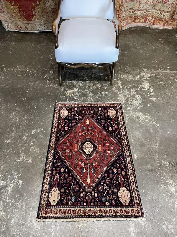 Vintage Persian Abadeh Rug – 2’2″ x 3’4″