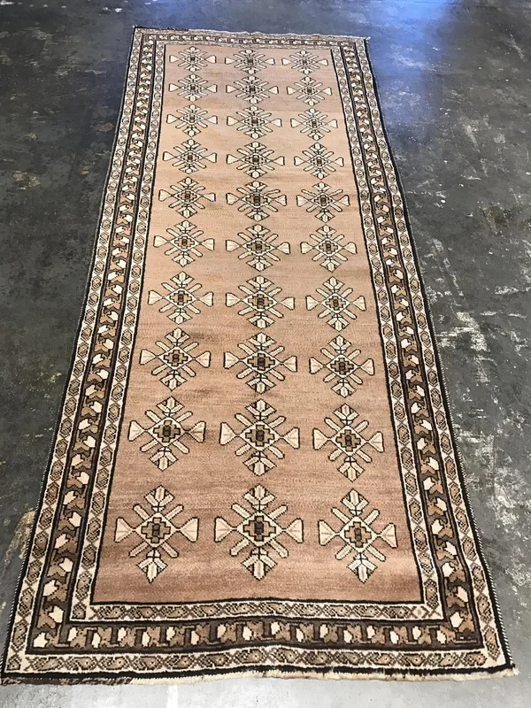 Vintage Persian Gabbeh Rug – 2’7″ x 12’10”