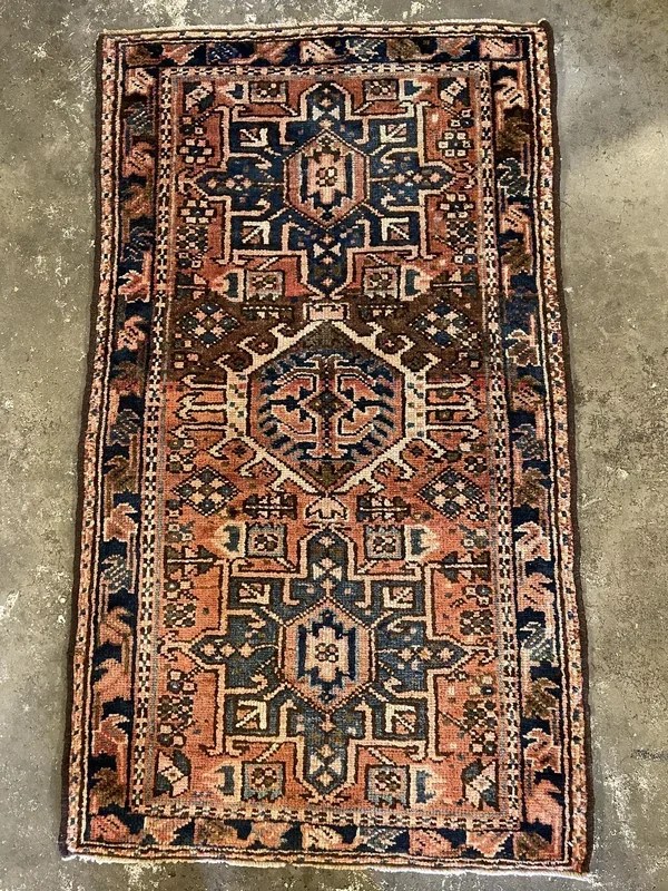 Vintage Persian Heriz Rug – 2’4″ x 3’11”