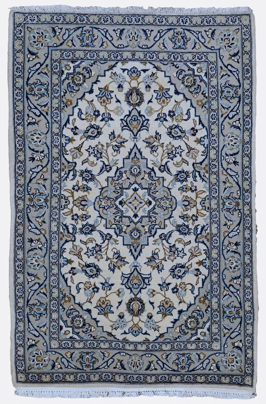 Vintage Persian Kashan Rug – 3’3″ x 4’10”