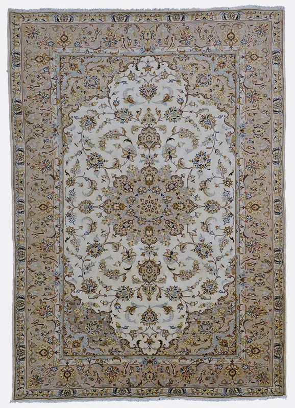 Vintage Persian Kashan Rug – 6’7″ x 9’10”