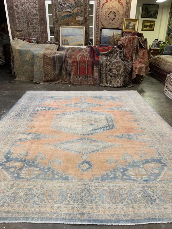 Vintage Persian Vees Rug – 10’1″ x 12’5″