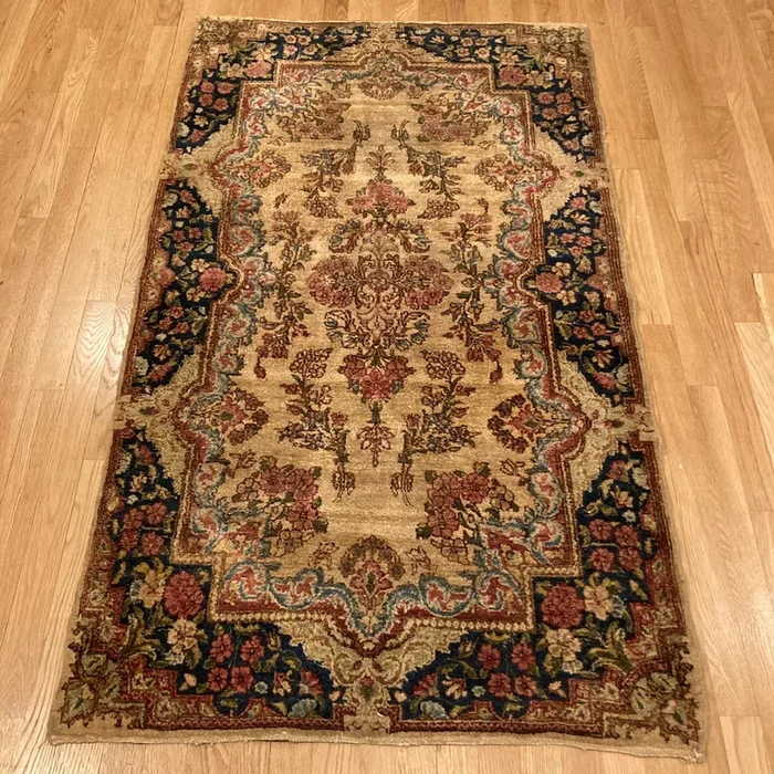 Vintage Rug, 3′ 1 x 5′ 5 Cream