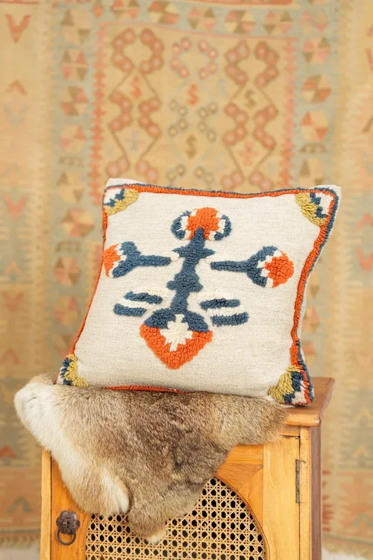 Vintage Scandinavian Cushion 1’5″ X 1’5″